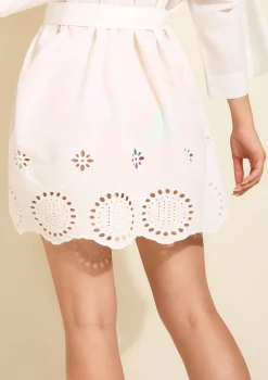 Bawełniane kimono plażowe wiązane w pasie z ozdobnym wzorem - Boho