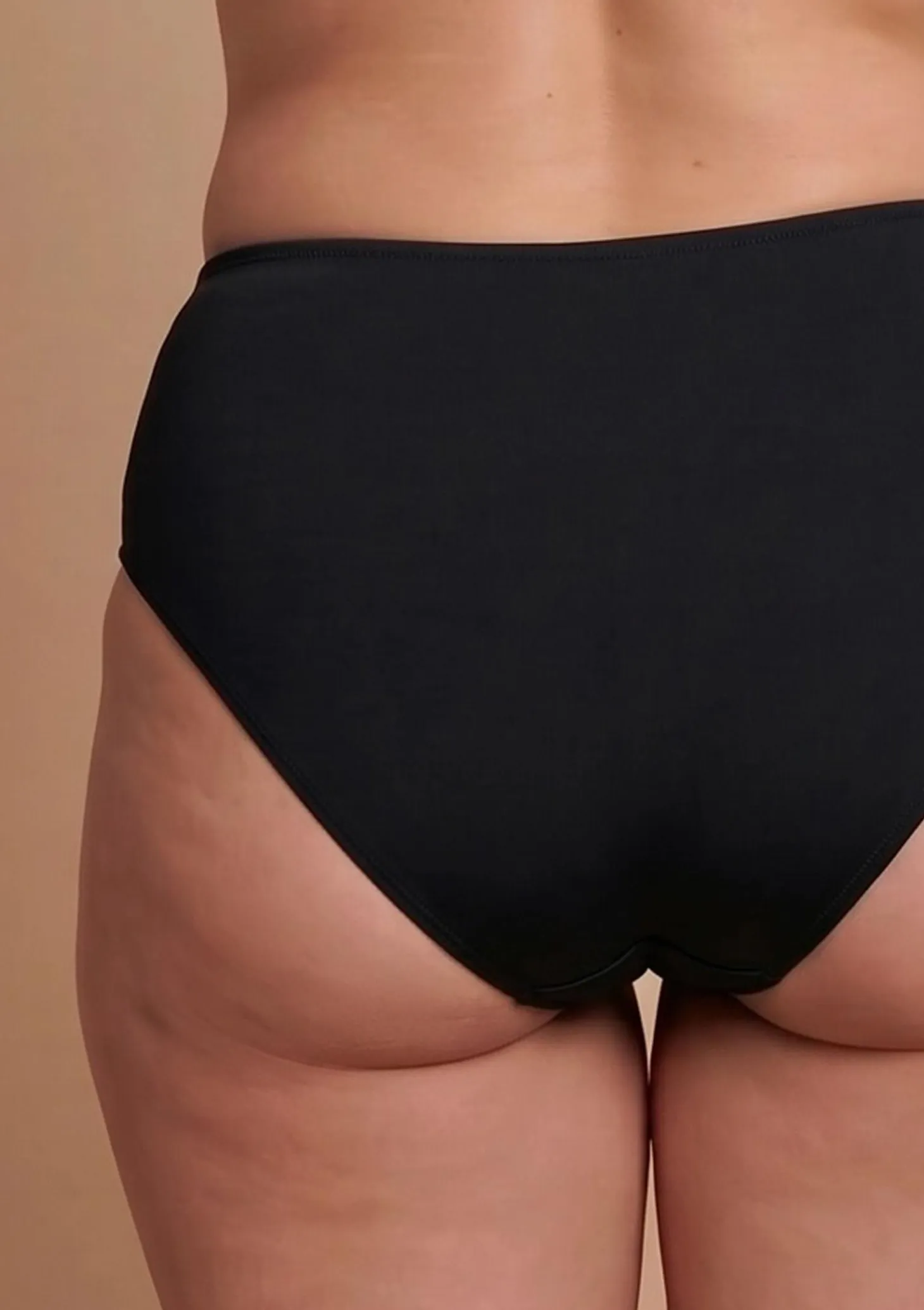 Klasyczne figi kąpielowe modelujące - Bella Mare