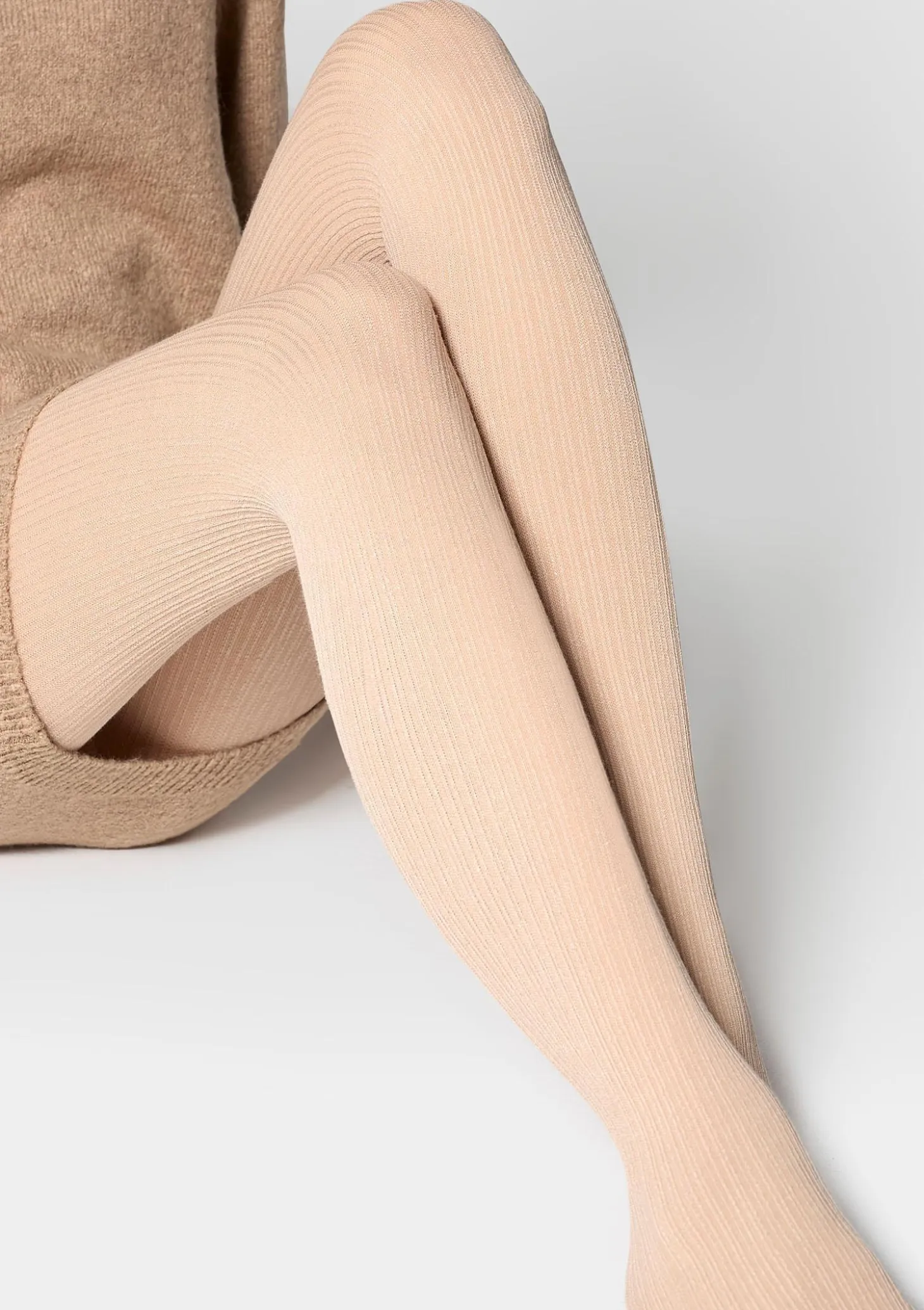 Rajstopy damskie ciepłe i miękkie z kaszmirem kremowe Cashmere D09 Line Marilyn